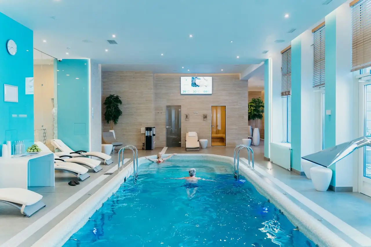 Darkfield Way Luxury Spa Sanctuary